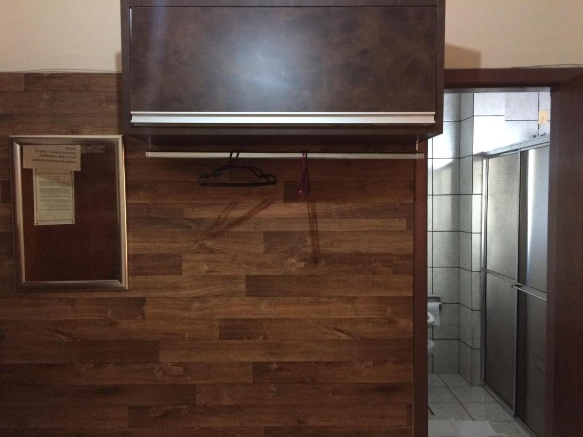 Rosa'S Hotel Толедо Екстериор снимка